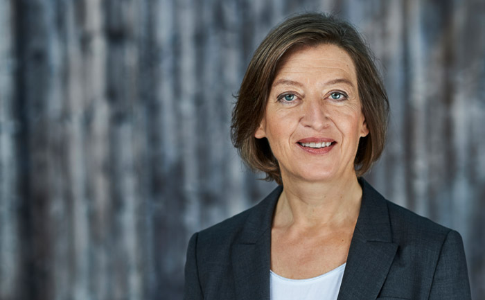 Portraitbild von Regina Marti, Rechtsanwältin